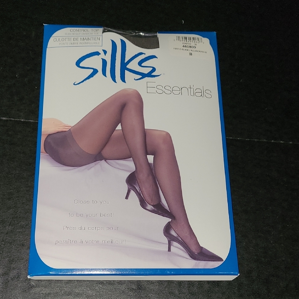 Vintage Pantyhose SILKS HINT O BLACK Size B ESSENTIALS NIP Hosiery
